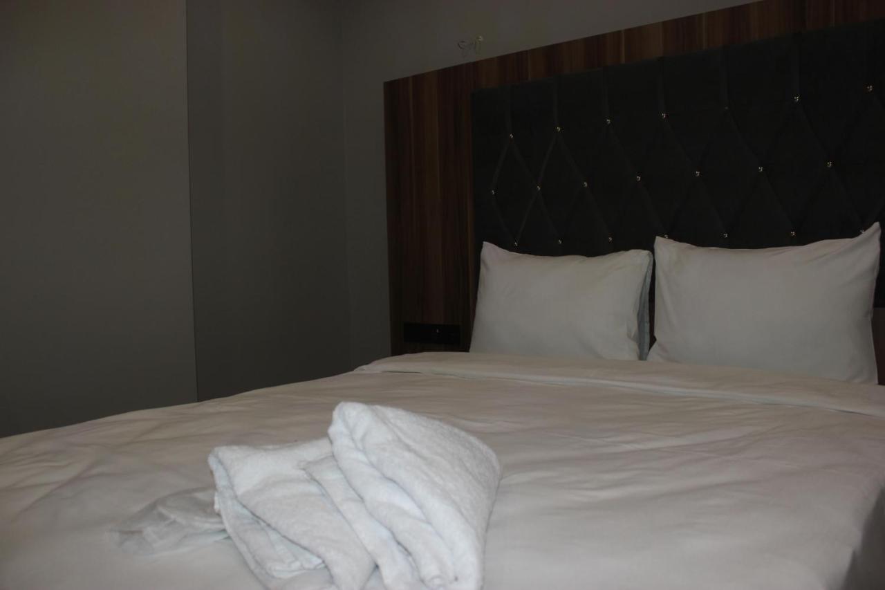 Ottoman Hotel Istanbul Airport Arnavutkoy Esterno foto